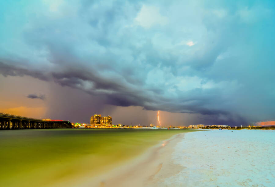 people retire in florida